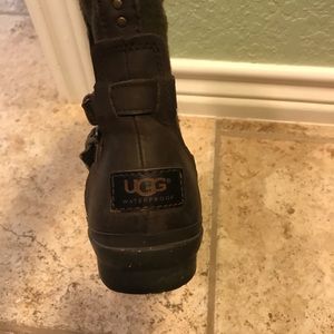 Ugg Simmens waterproof boots